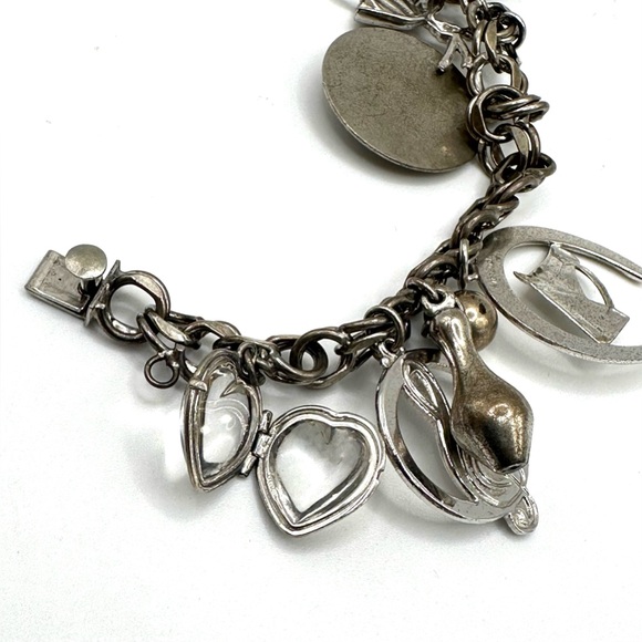 Vintage 1960s Sterling Silver 925 Double Linked Charm Bracelet with 9 Charms - Picture 7 of 11